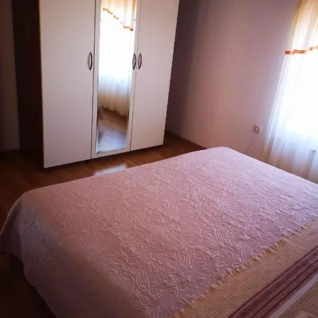 In Razanac/zadar Riviera 8148