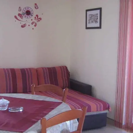 In Razanac/zadar Riviera 8148 Appartement Ražanac